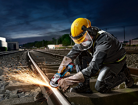 Акумулаторни ъглошлайфи